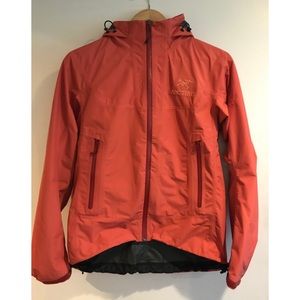 Arc’teryx Beta SL - S